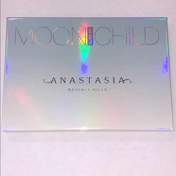 Other - Anastasia Beverly Hills Moonchild Glow Kit